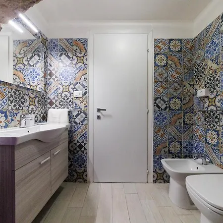 Casa Vacanze Marval ポリニャーノ・ア・マーレ