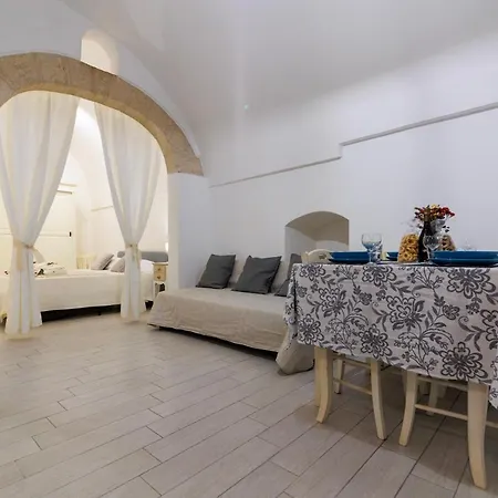 Casa Vacanze Marval * 滨海波利尼亚诺